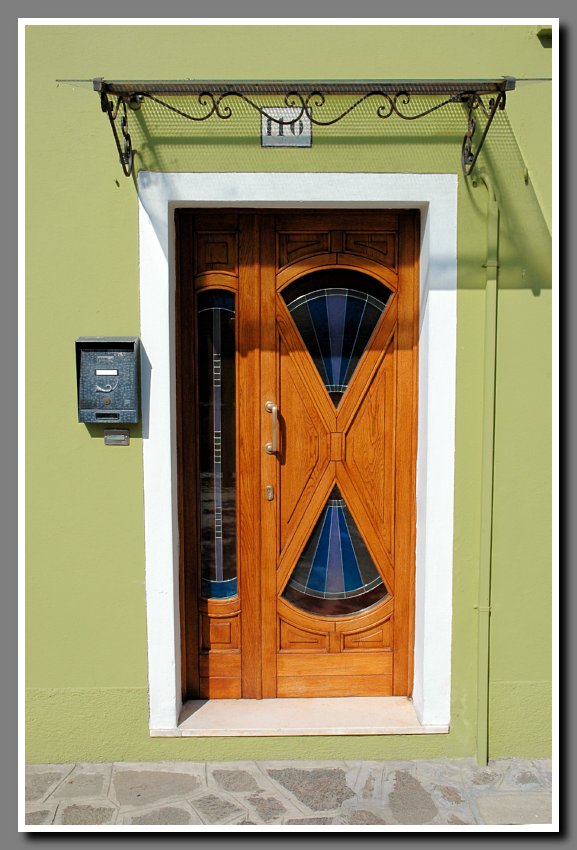 Burano door2